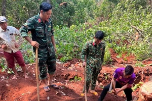 Bình Phước: Phát hiện, cất bốc 13 hài cốt liệt sĩ 