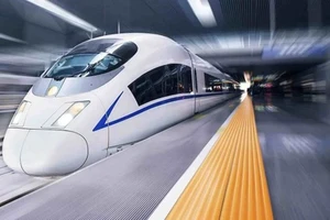 Đề xuất tốc độ đường sắt tốc độ cao là 350 km/giờ