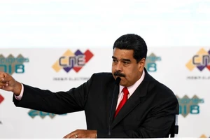 Tổng thống Venezuela Nicolas Maduro, trong lễ mừng tái đắc cử tại Caracas, ngày 22-5-2018. Ảnh: REUTERS