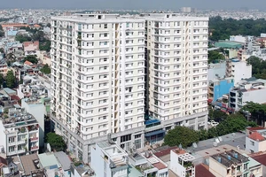 Vụ tháo dỡ 71 căn shophouse chung cư Khang Gia Tân Hương: Người dân xin được tồn tại