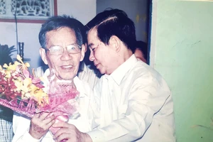 Thầy Lâm Bá Nhạc