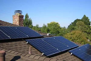 Phát triển điện mặt trời trên mái nhà