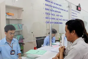 Muốn nhanh thì phải qua... cò
