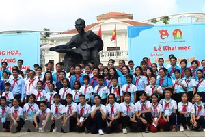 358 đại biểu thiếu nhi, phụ trách Đội tham gia liên hoan. Ảnh: TTXVN