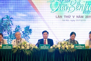 Họp báo giới thiệu Lễ hội Dừa Bến Tre lần thứ V năm 2019. Ảnh: bentre.gov.vn