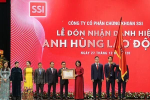 Công ty Chứng khoán SSI nhận danh hiệu Anh hùng Lao động thời kỳ đổi mới