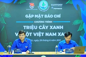 Góp sức trẻ trồng “Triệu cây xanh - Vì một Việt Nam xanh”