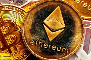 Tiền kỹ thuật số bitcoin và ethereum