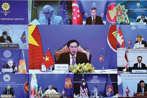 Hội nghị trực tuyến Bộ trưởng Ngoại giao ASEAN-EU diễn ra vào tháng 8-2021. Ảnh: Bộ Ngoại giao