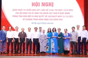 Bộ trưởng Bộ Ngoại giao Bùi Thanh Sơn cùng các đại biểu dự hội nghị. Ảnh: VIẾT CHUNG