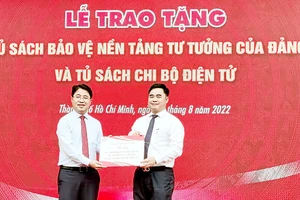 Trao thưởng cuộc thi giới thiệu sách về Chủ tịch Hồ Chí Minh