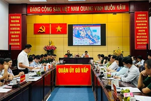 Quang cảnh buổi làm việc