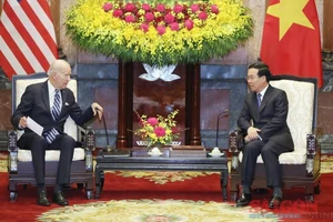 Chủ tịch nước Võ Văn Thưởng và Tổng thống Joe Biden trao đổi tại buổi tiếp. Ảnh: QUANG PHÚC