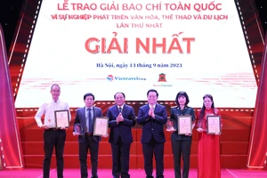 Trao 97 giải thưởng báo chí toàn quốc Vì sự nghiệp phát triển VH-TT-DL 