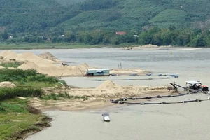 Đà Lạt: Yêu cầu đóng cửa 2 mỏ khai thác đá để bảo vệ môi trường