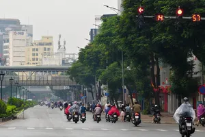 Bão số 11 suy yếu thành áp thấp nhiệt đới, dự báo Hà Nội mưa to về đêm