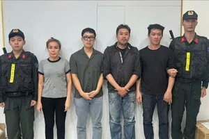 TPHCM: Khởi tố 4 bị can sản xuất, tiêu thụ gas giả