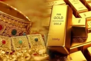 Vàng tiếp tục lao dốc, lùi về sát mốc 4.000 USD