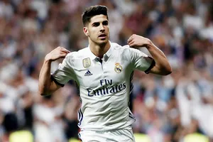Real Madrid nâng lương để giữ chân Asensio.