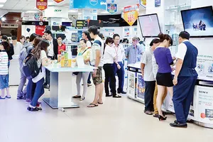 Vay tiêu dùng từ các công ty tài chính sẽ giúp người dân dễ dàng hơn khi mua sắm các vật dụng trong gia đình