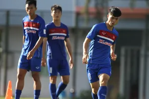 Việt Nam - Hàn Quốc, 19 giờ ngày 23-7: Rủ nhau đi tiếp 