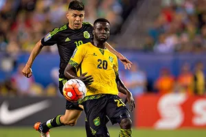 Watson (20) sẽ có nhiệm vụ làm “tắt điện” tiền vệ của Mexico