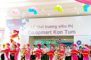 Saigon Co.op mở nhiều điểm bán hàng dịp cuối năm