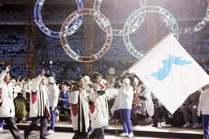 Hai miền Triều Tiên cùng diễu hành tại Olympic PyeongChang