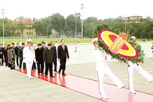 Lãnh đạo Đảng, Nhà nước vào Lăng viếng Chủ tịch Hồ Chí Minh
