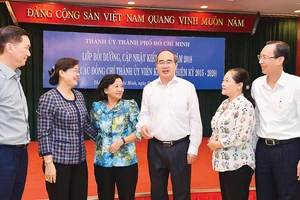 Thực hiện có hiệu quả các chương trình đột phá của TPHCM