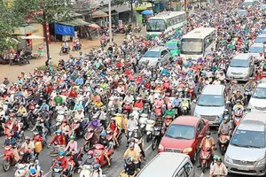 Kẹt xe - hình ảnh thường ngày ở TPHCM