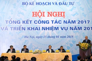 Giữ ổn định kinh tế vĩ mô, xây dựng nền kinh tế độc lập, tự chủ