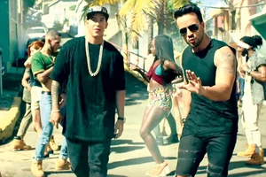 Một cảnh trong video clip Despacito, thu hút hơn 5 tỷ lượt người xem trên YouTube