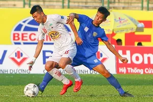 Bảng xếp hạng vòng 17 Nuti Cafe V.League 2018: Hà Nội tăng tốc về đích