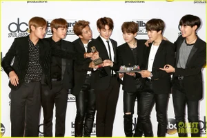 BTS đánh bại kỷ lục của Justin Bieber trên Billboard