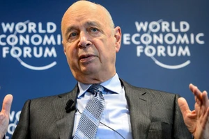 Ông Klaus Schwab