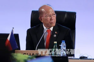 Bộ trưởng Quốc phòng Philippines Delfin Lorenzana