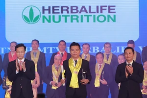 Herbalife nhận giải thưởng Rồng Vàng lần thứ tư