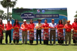 Cắt băng khai mạc giải Golf Báo chí và Doanh nghiệp Tournament 2019 tại Long Thành