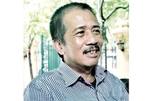 Tiến sĩ Bùi Trinh