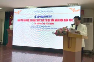 Ông Đào Hồng Tuyển chung tay bảo vệ, phát huy di sản văn hóa dân tộc