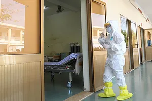 Một góc Bệnh viện bệnh lý hô hấp cấp tính Củ Chi TPHCM phòng chống dịch Covid-19 trên địa bàn TPHCM tại ấp Bàu Đưng, xã Nhuận Đức, huyện Củ Chi. Ảnh: HOÀNG HÙNG