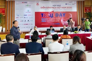 Quang cảnh buổi họp báo