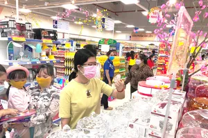 Nhiều đặc sản Đồng Tháp được đưa vào hệ thống Saigon Co.op phục vụ người dân dịp tết