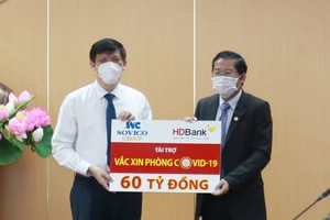 HDBank và Sovico Group ủng hộ 60 tỷ đồng cho chương trình vaccine phòng ngừa Covid-19