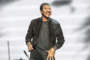 Ca sĩ nhạc pop kỳ cựu Lionel Richie