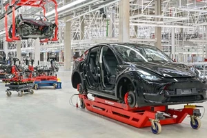 Tesla và SpaceX chịu sức ép lạm phát