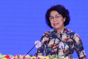 Chủ tịch Ủy ban MTTQ Việt Nam TPHCM Tô Thị Bích Châu phát biểu khai giảng lớp bồi dưỡng kỹ năng công tác Mặt trận. Ảnh: hcmcpv