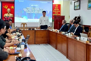 Hội thảo tổ chức tại Viện Nghiên cứu phát triển TPHCM, với sự tham gia trực tiếp và trực tuyến của các chuyên gia trong và ngoài nước