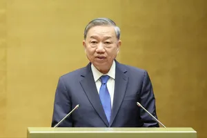 Hoàn thiện thể chế, tháo gỡ những “điểm nghẽn”, tạo không gian phát triển mới cho đất nước